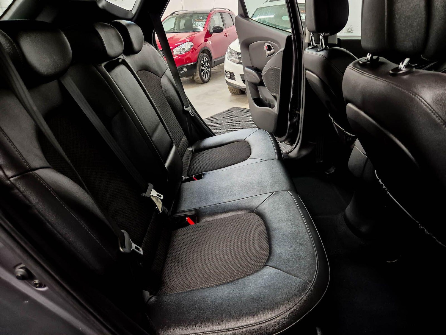 Used Hyundai Ix35 2015 for sale - 77410987: Photo 46