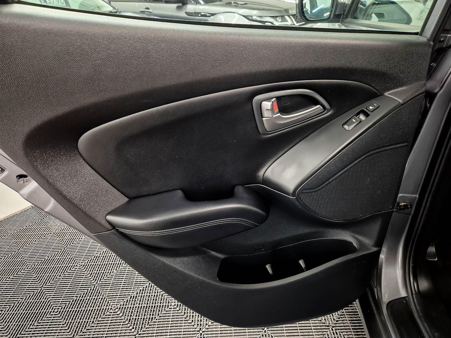 Used Hyundai Ix35 2015 for sale - 77410987: Photo 54