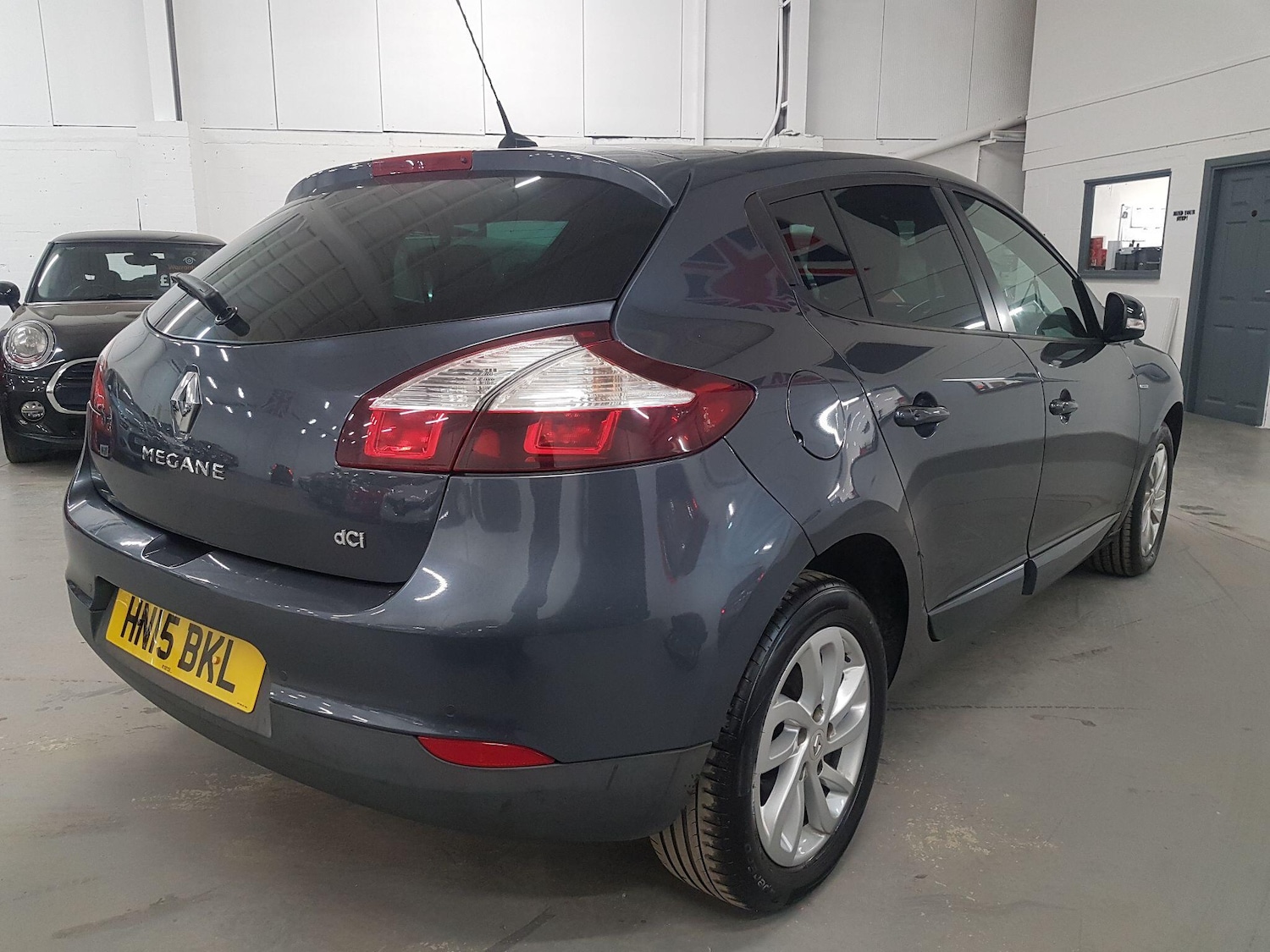 Used Renault Megane 2015 for sale - 77109083: Photo 11