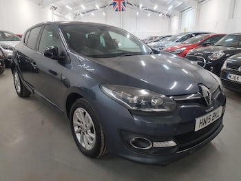 2015 (15) - 1.5 dCi Limited Energy 5dr