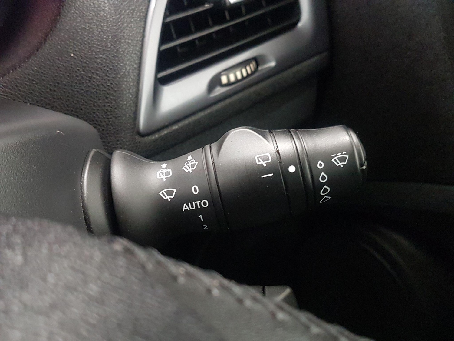 Used Renault Megane 2015 for sale - 77109083: Photo 23