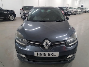 Used Renault Megane 2015 for sale - 77109083: Photo
