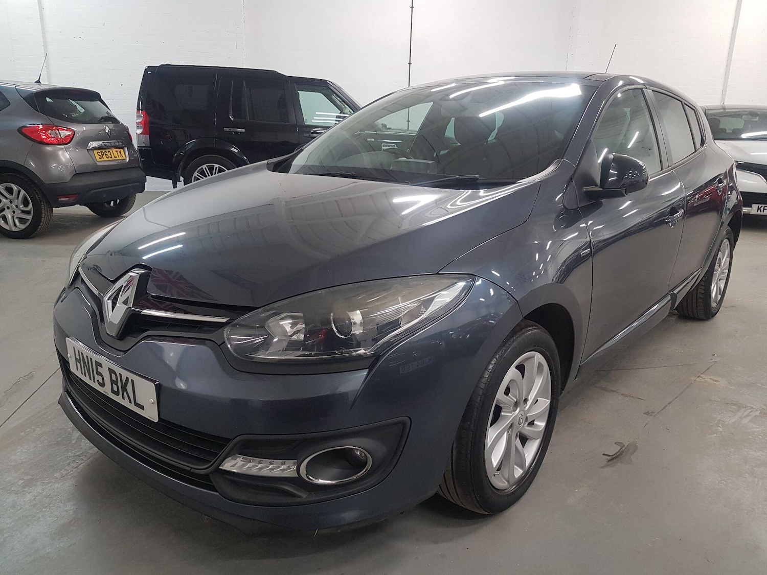 Used Renault Megane 2015 for sale - 77109083: Photo 5