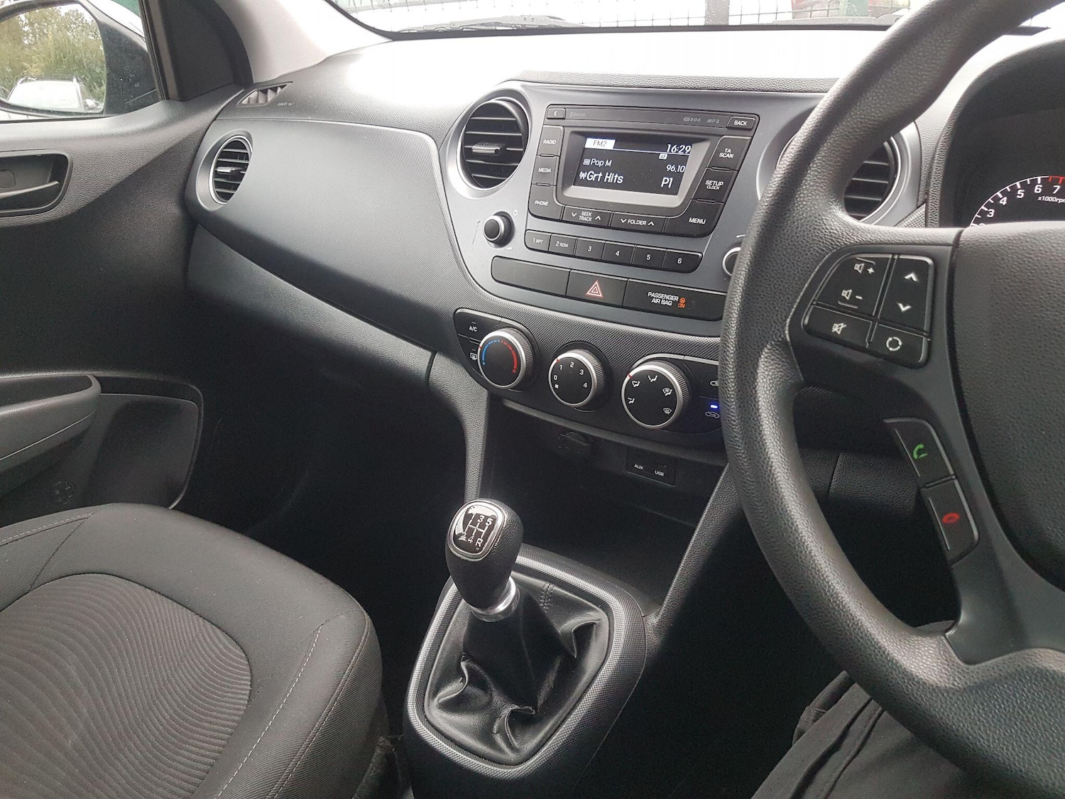 Used Renault Captur 2015 for sale - 76284208: Photo 11