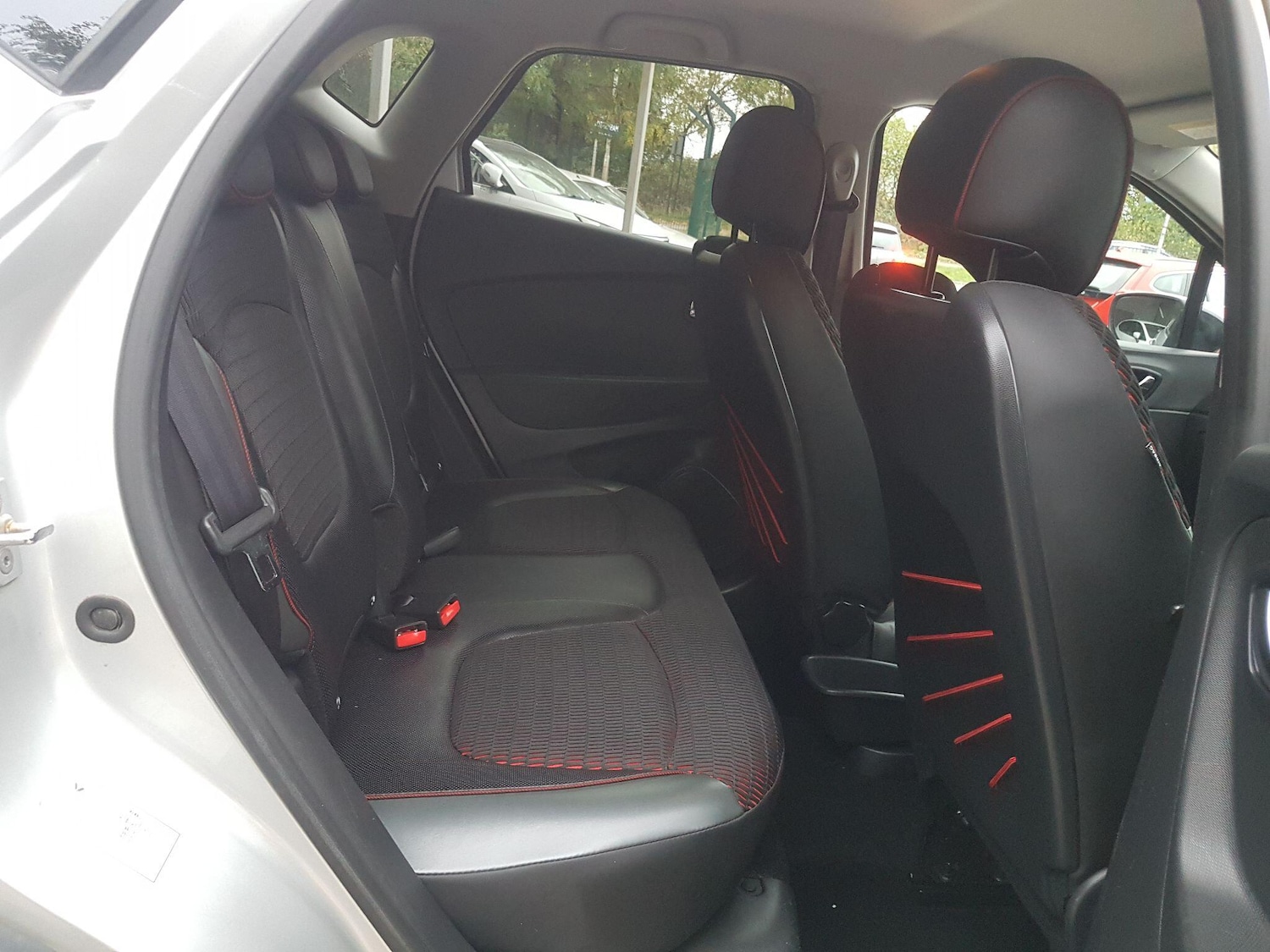 Used Renault Captur 2015 for sale - 76284208: Photo 13