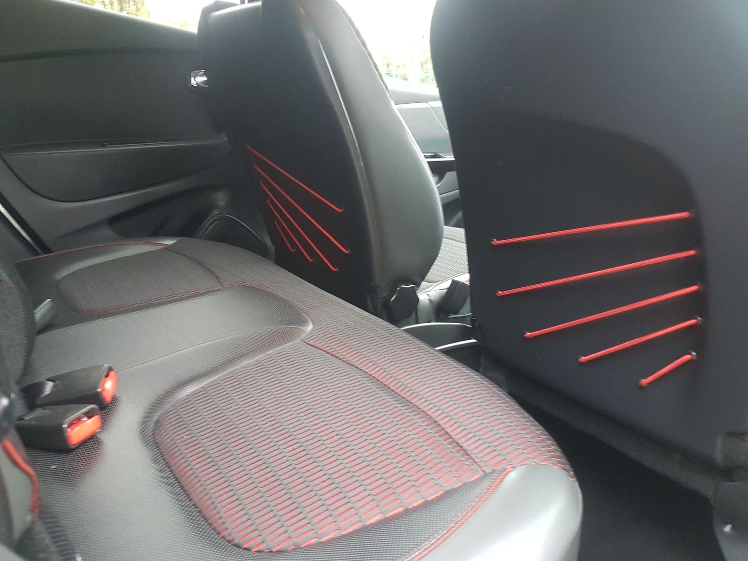 Used Renault Captur 2015 for sale - 76284208: Photo 14