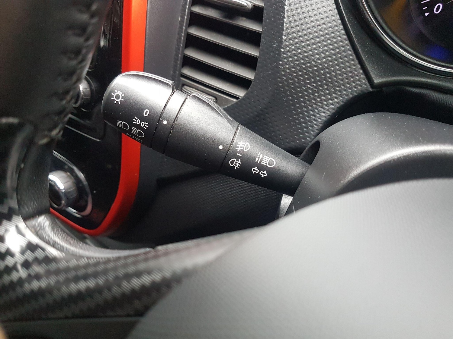 Used Renault Captur 2015 for sale - 76284208: Photo 22