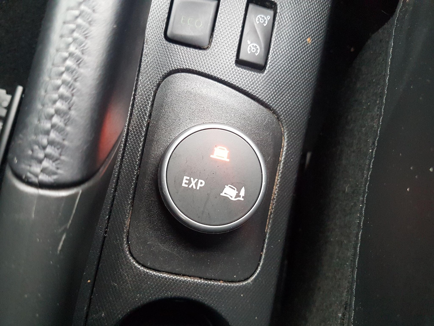 Used Renault Captur 2015 for sale - 76284208: Photo 24