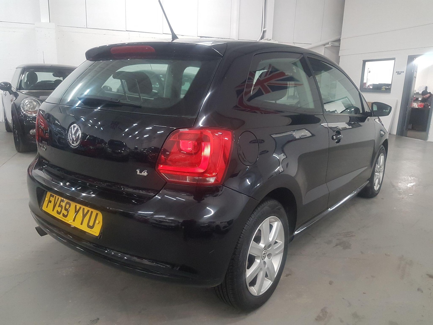 Used Volkswagen Polo 2010 for sale - 77067203: Photo 11
