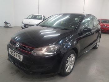 Used Volkswagen Polo 2010 for sale - 77067203: Photo