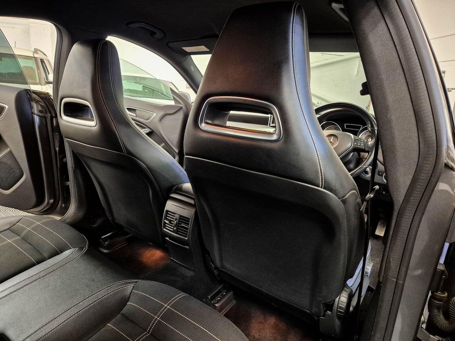 Used Mercedes-Benz CLA 2013 for sale - 78057925: Photo 36