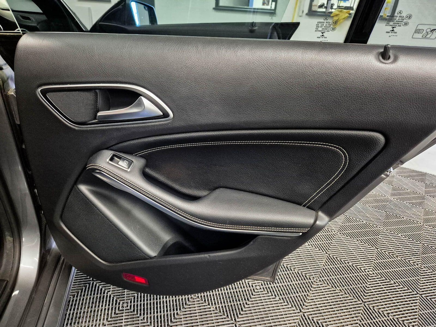 Used Mercedes-Benz CLA 2013 for sale - 78057925: Photo 40