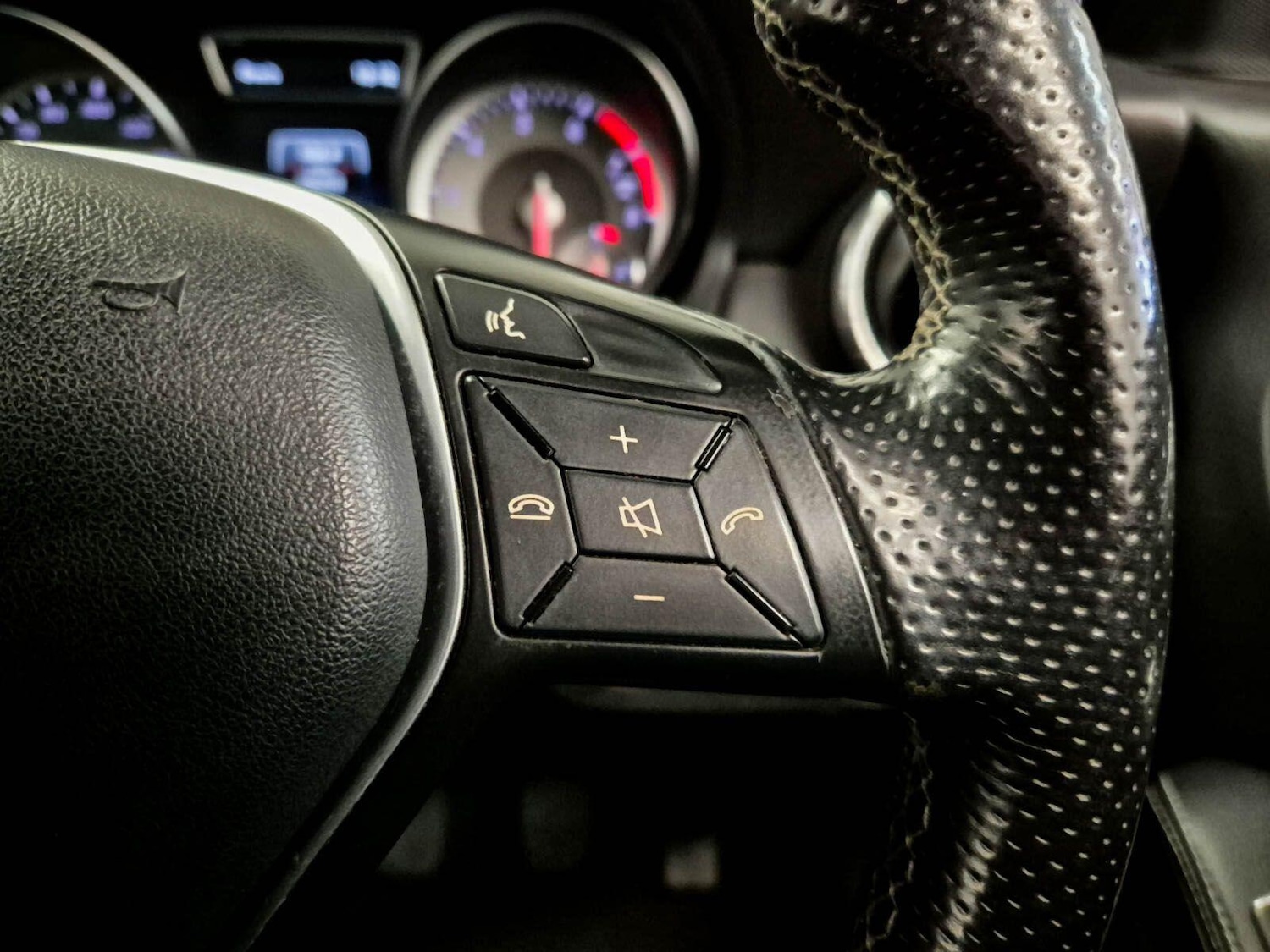 Used Mercedes-Benz CLA 2013 for sale - 78057925: Photo 55