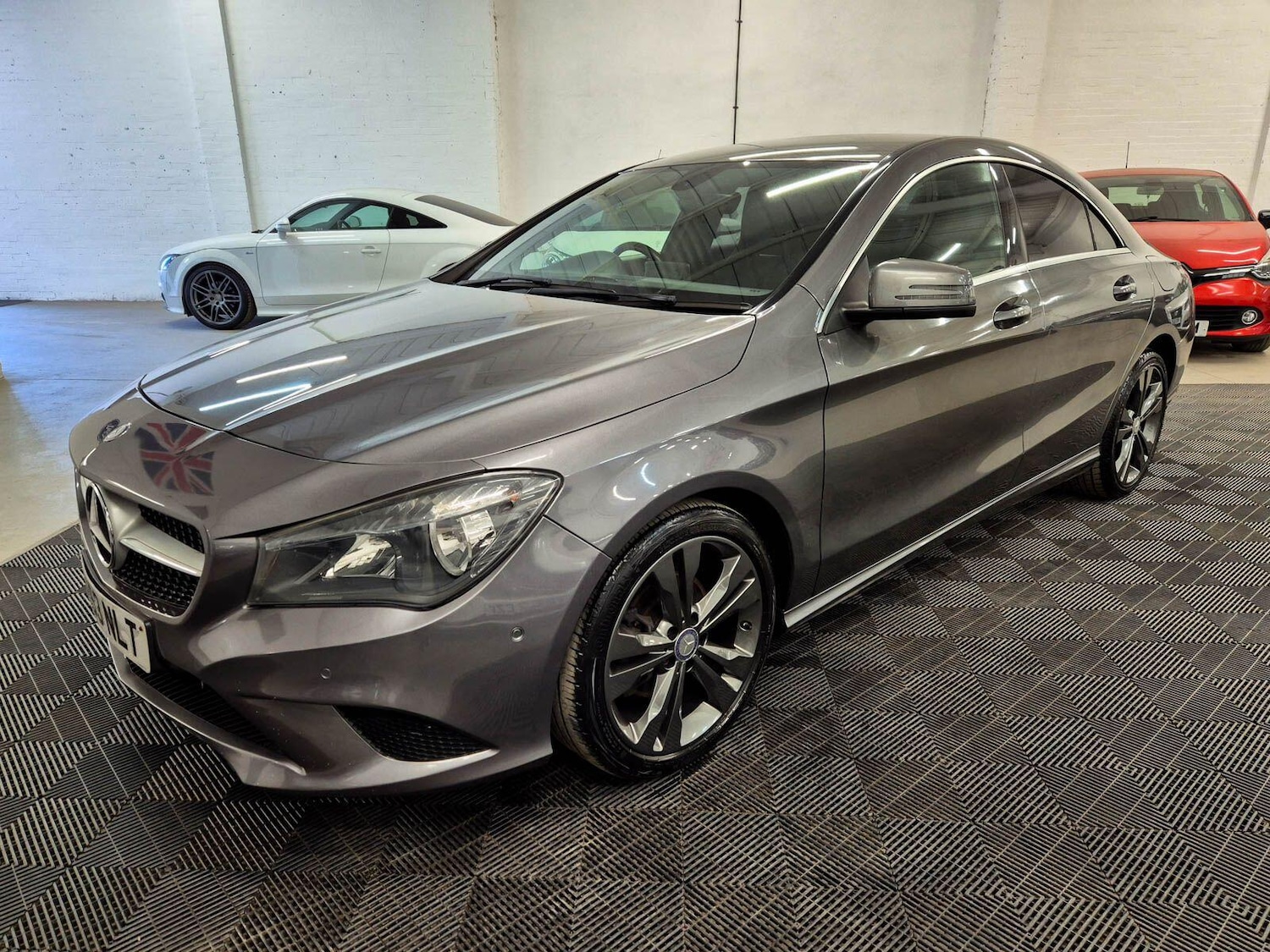 Used Mercedes-Benz CLA 2013 for sale - 78057925: Photo 6