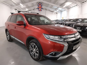 Used Mitsubishi Outlander 2016 for sale - 76632824: Photo