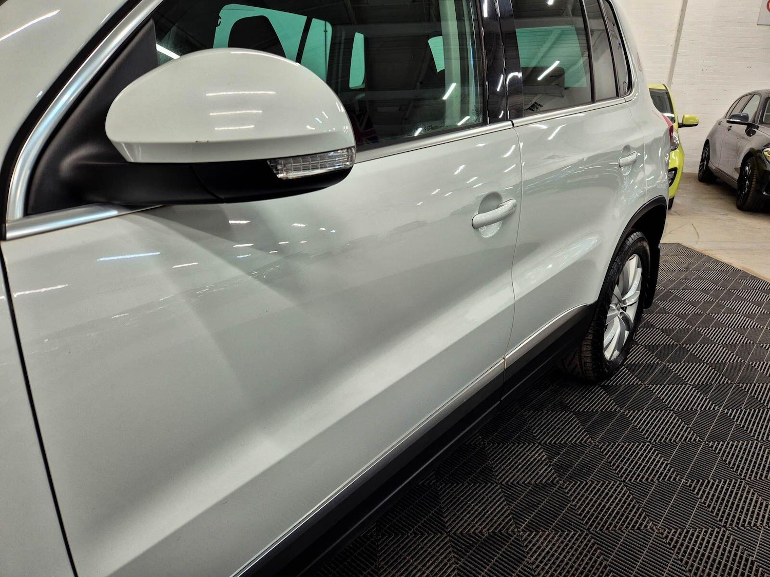 Used Volkswagen Tiguan for sale - 78136156: Photo 14