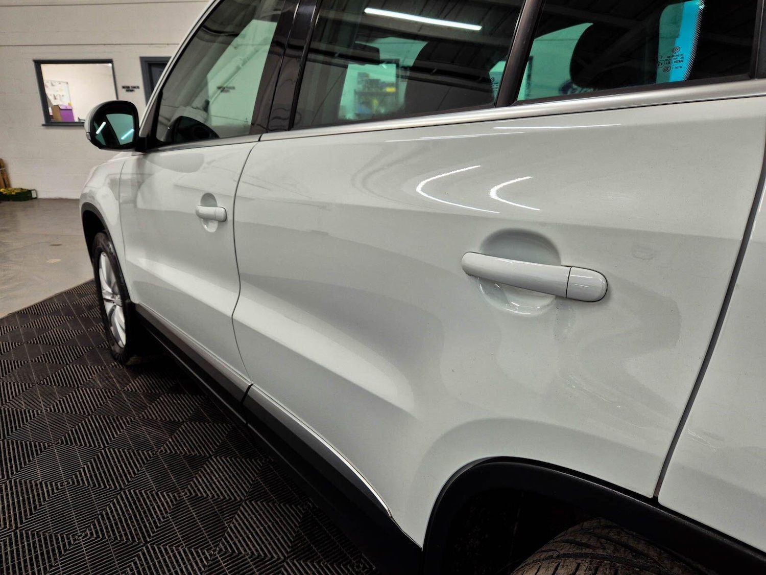 Used Volkswagen Tiguan for sale - 78136156: Photo 15