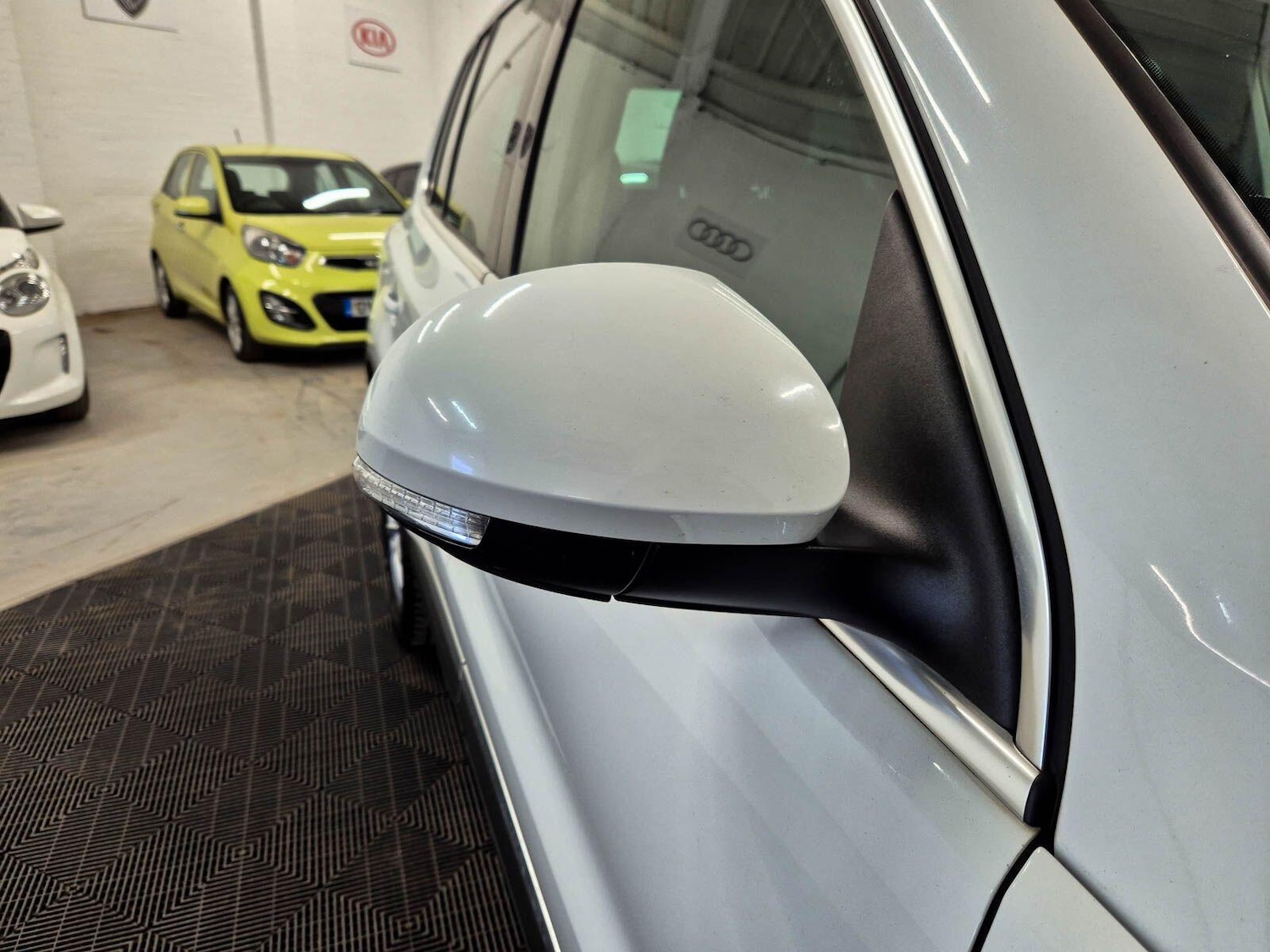 Used Volkswagen Tiguan for sale - 78136156: Photo 16