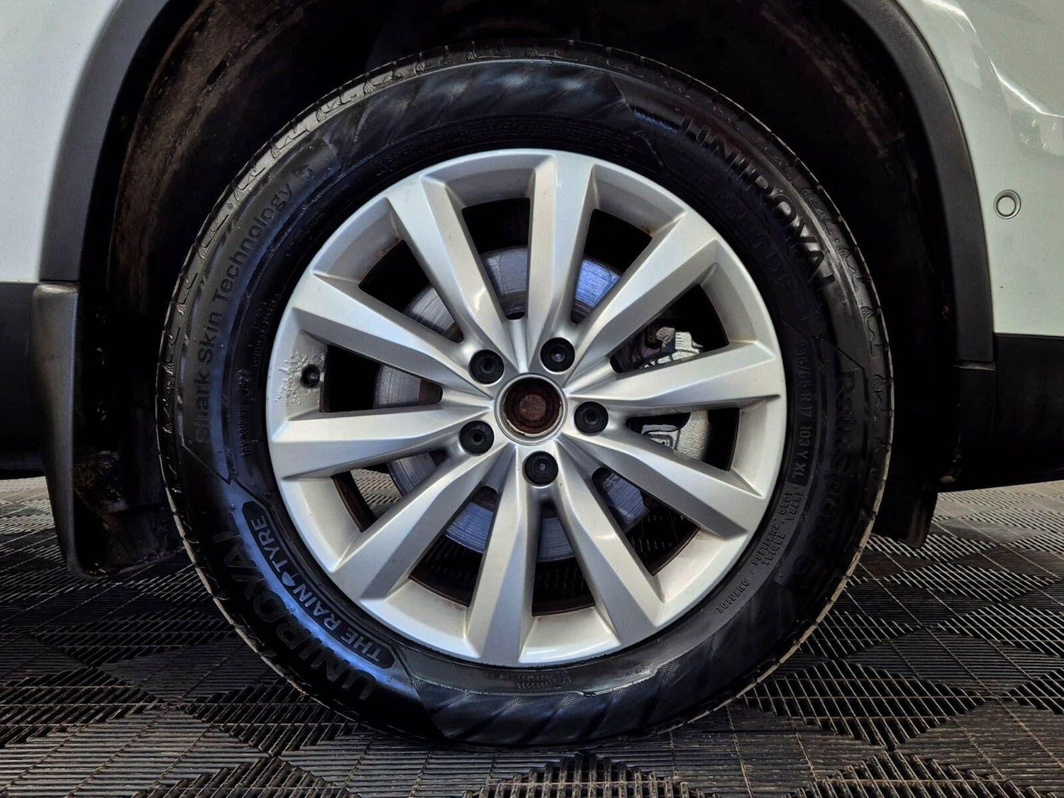 Used Volkswagen Tiguan for sale - 78136156: Photo 30