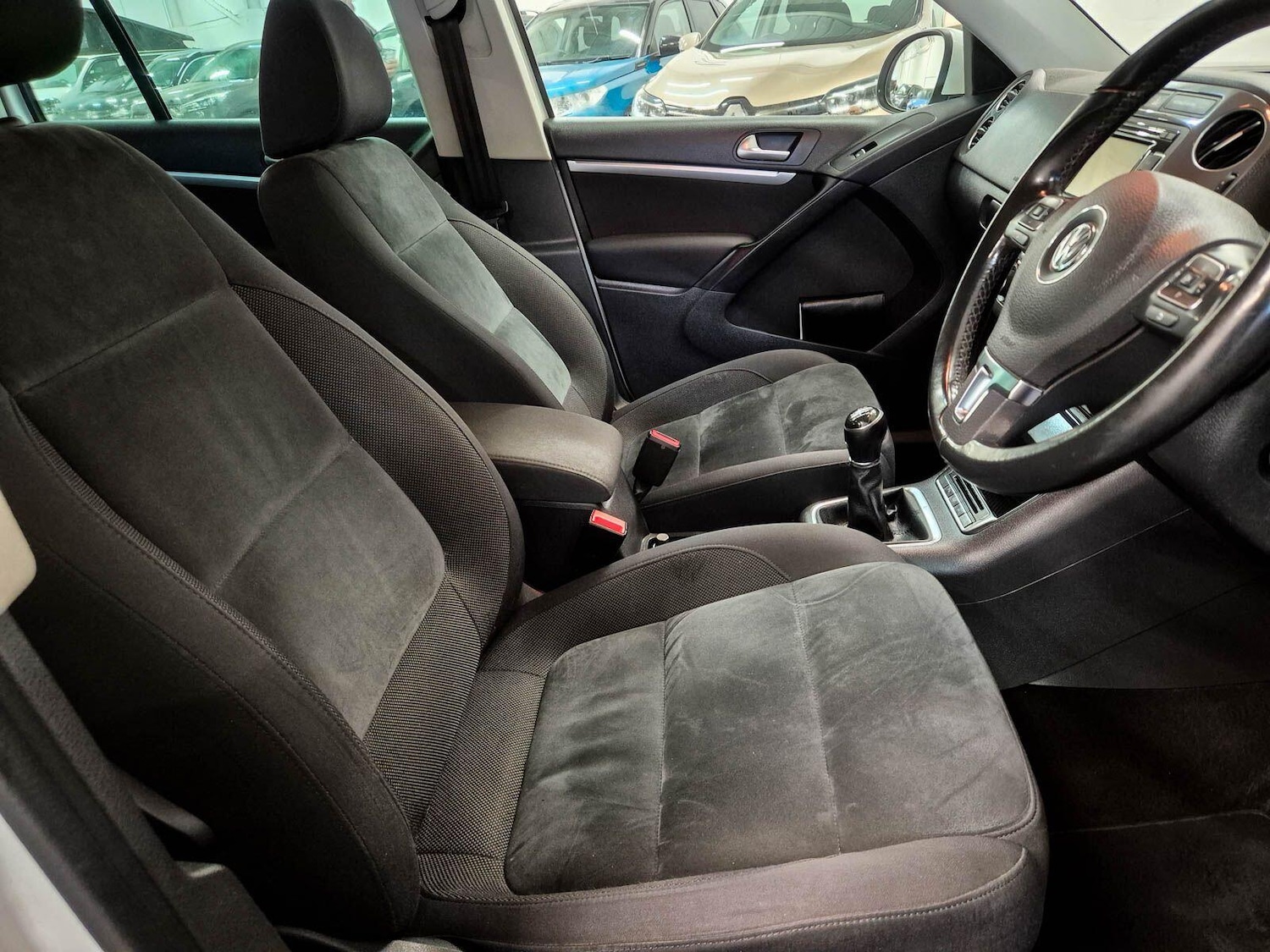 Used Volkswagen Tiguan for sale - 78136156: Photo 38