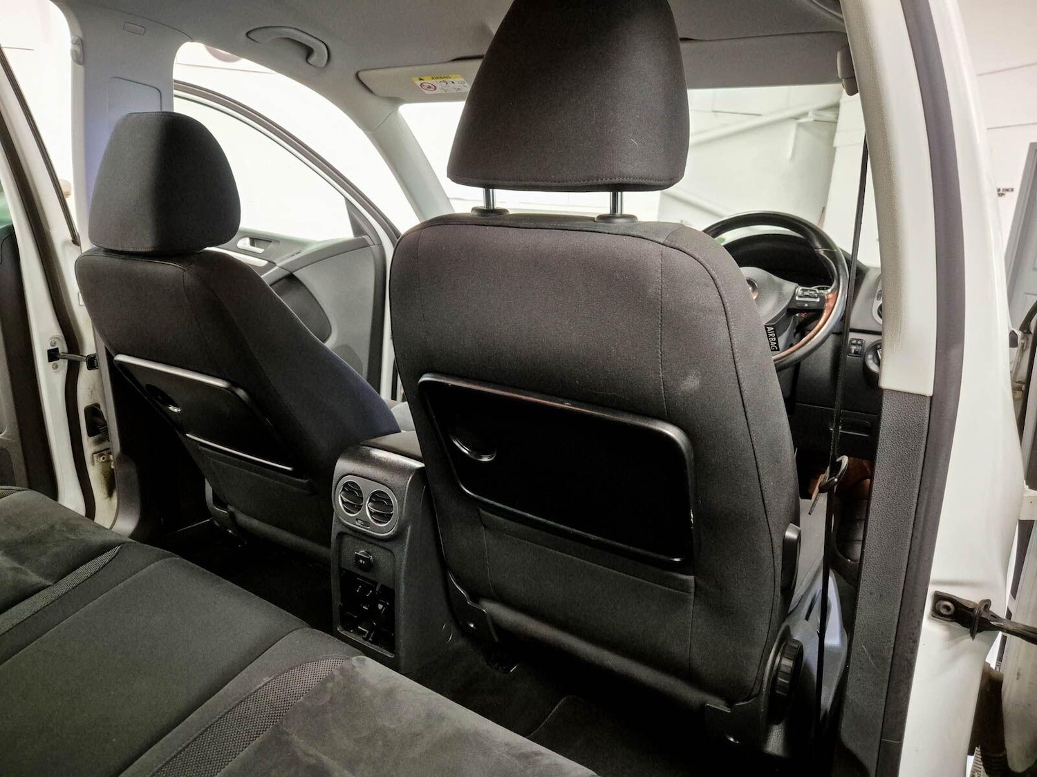 Used Volkswagen Tiguan for sale - 78136156: Photo 47