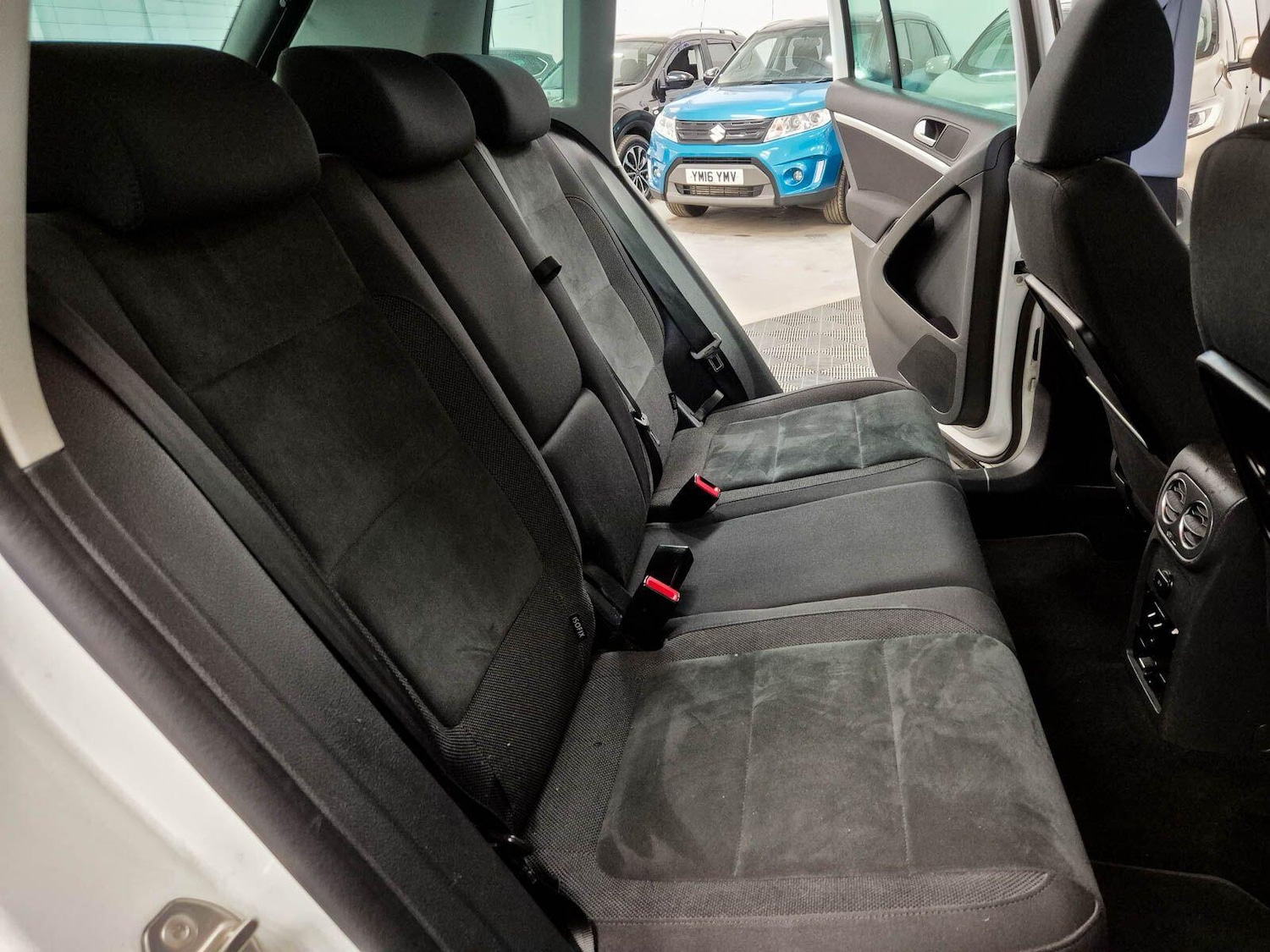 Used Volkswagen Tiguan for sale - 78136156: Photo 48