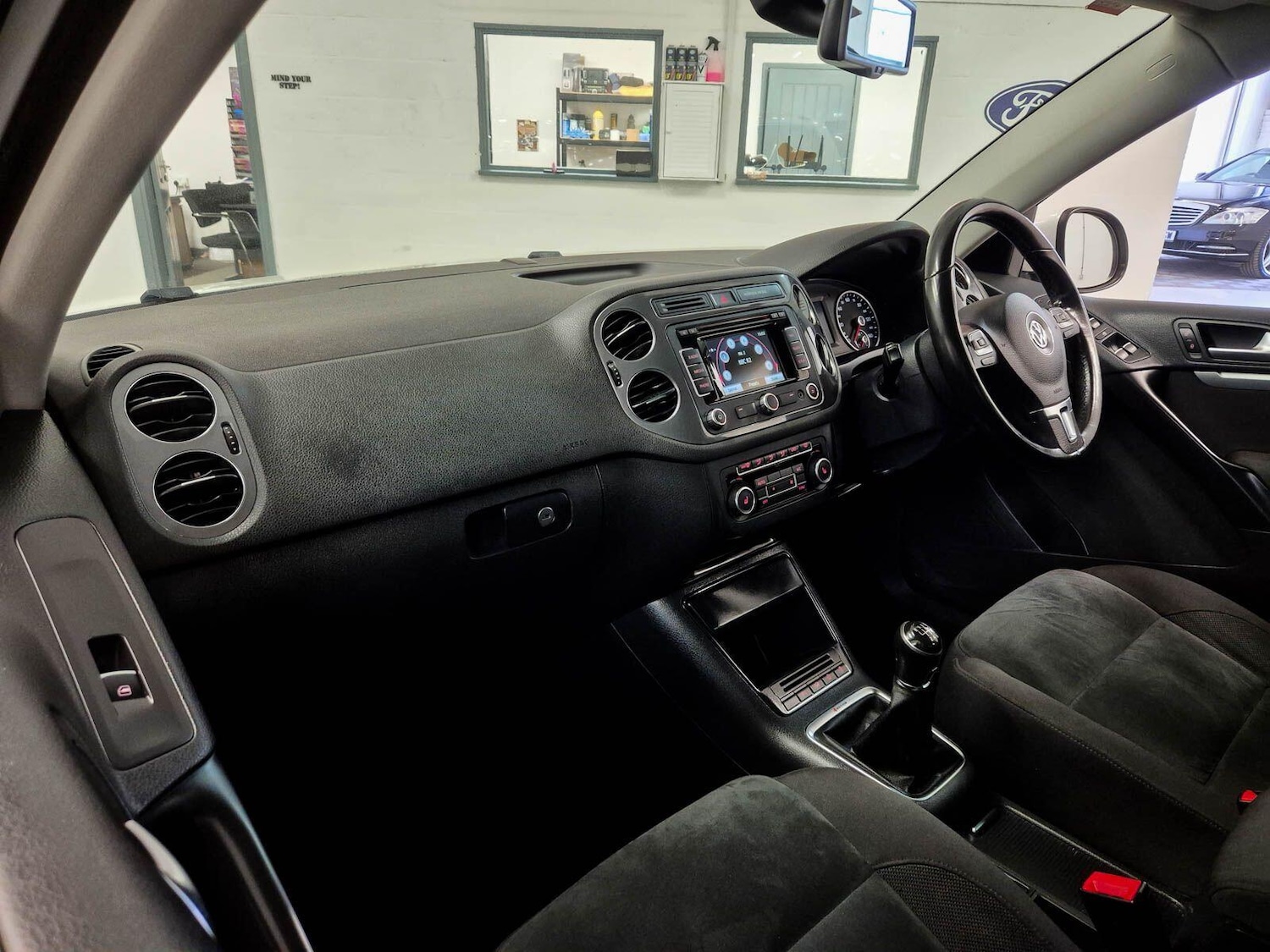 Used Volkswagen Tiguan for sale - 78136156: Photo 59