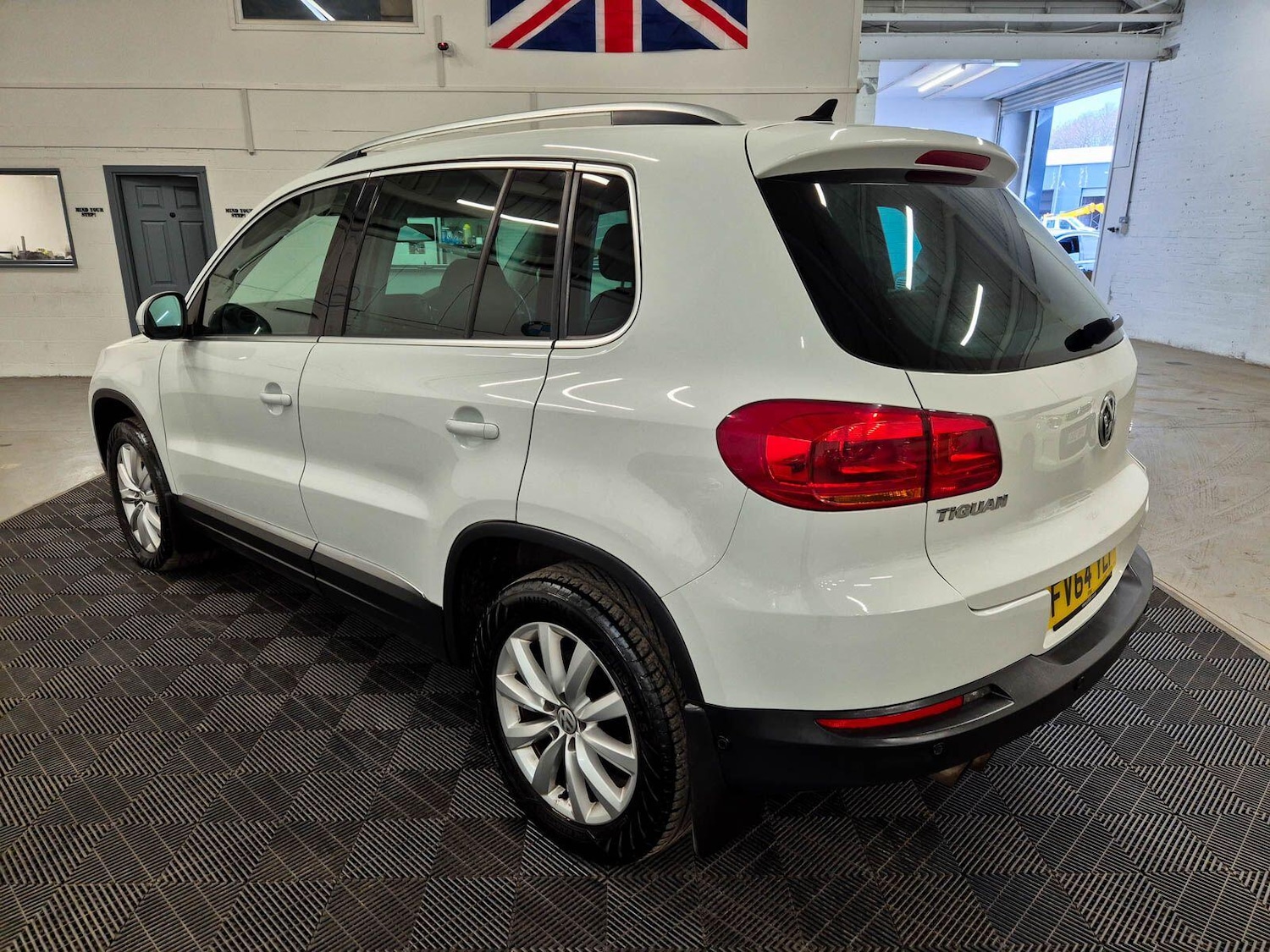 Used Volkswagen Tiguan for sale - 78136156: Photo 7
