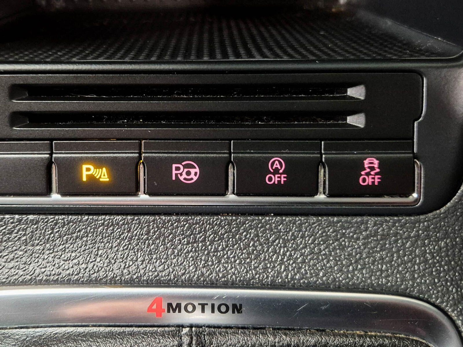 Used Volkswagen Tiguan for sale - 78136156: Photo 75