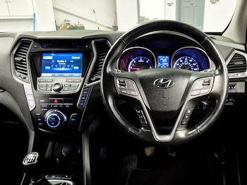 Used Hyundai Santa Fe 2013 for sale - 79144952: Photo