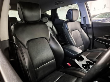 Used Hyundai Santa Fe 2013 for sale - 79144952: Photo