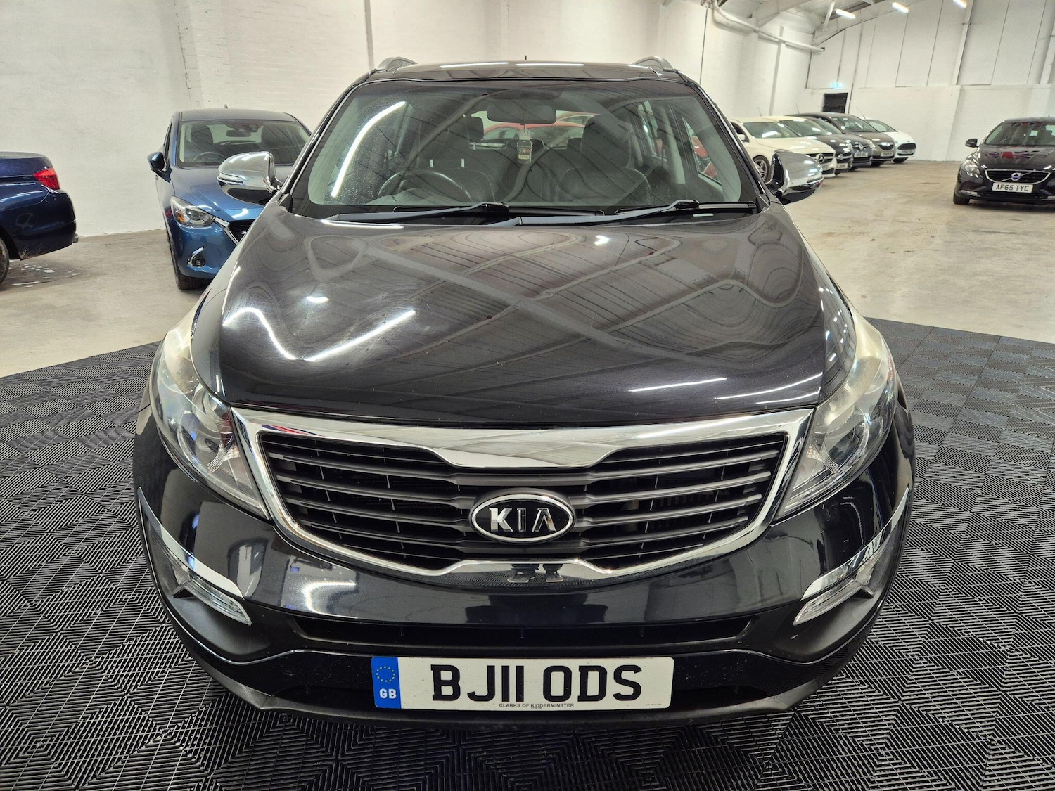 Used Kia Sportage 2011 for sale - 77230303: Photo 2