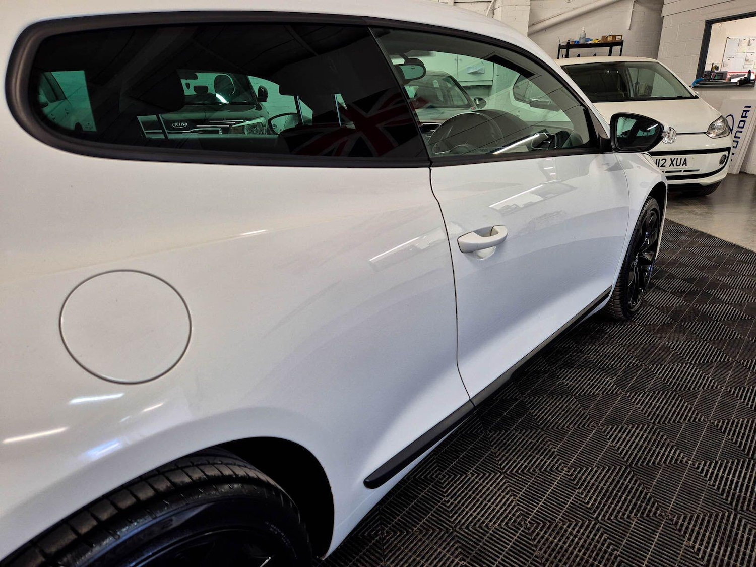 Used Volkswagen Scirocco 2013 for sale - 77839579: Photo 15