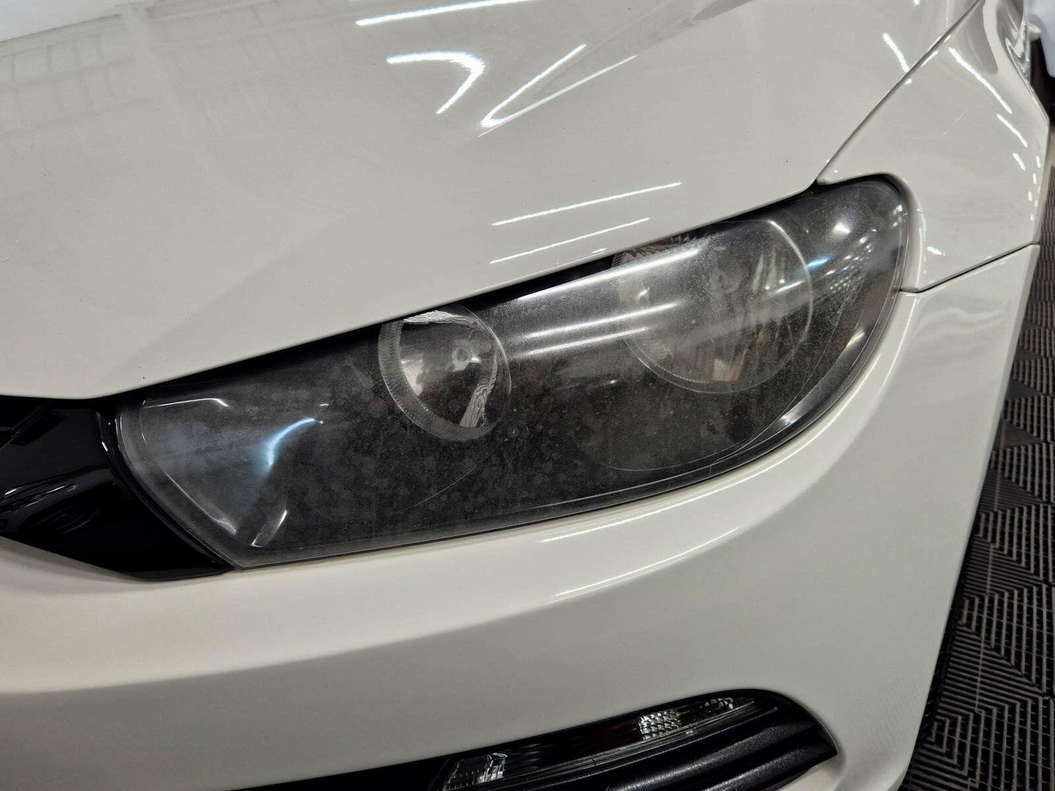 Used Volkswagen Scirocco 2013 for sale - 77839579: Photo 8