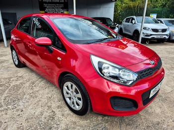 2013 (13) - 1.25 1 Air 5dr