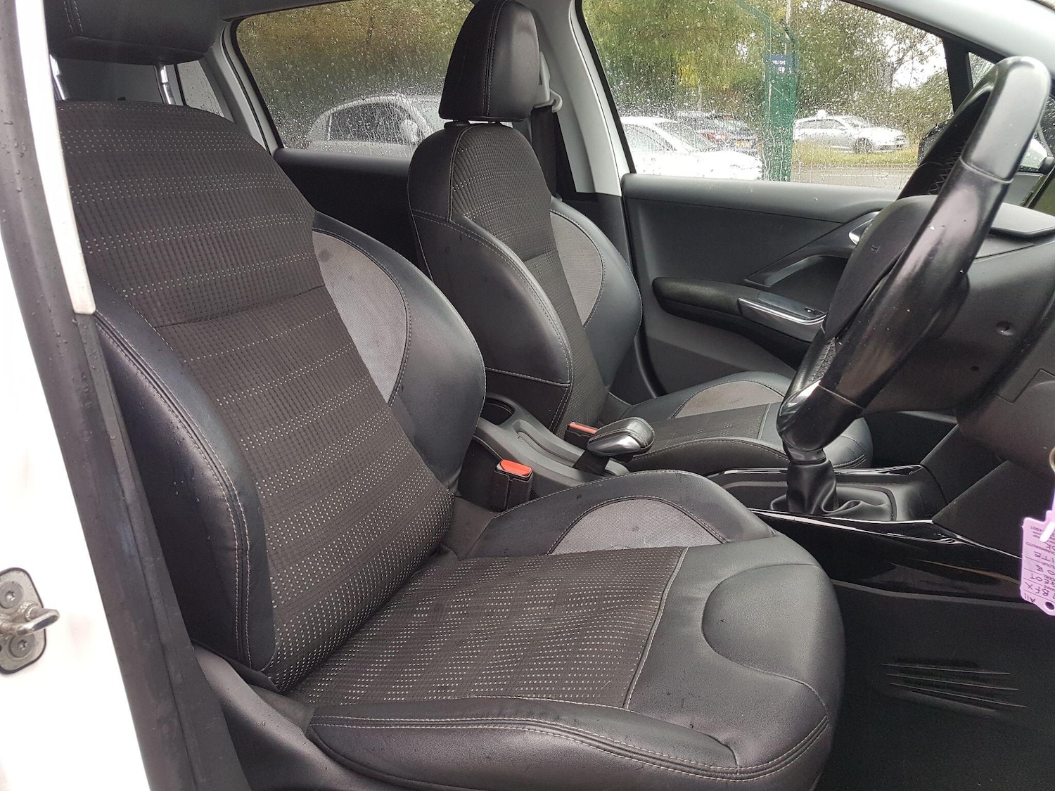 Used Peugeot 2008 2017 for sale - 76539106: Photo 13