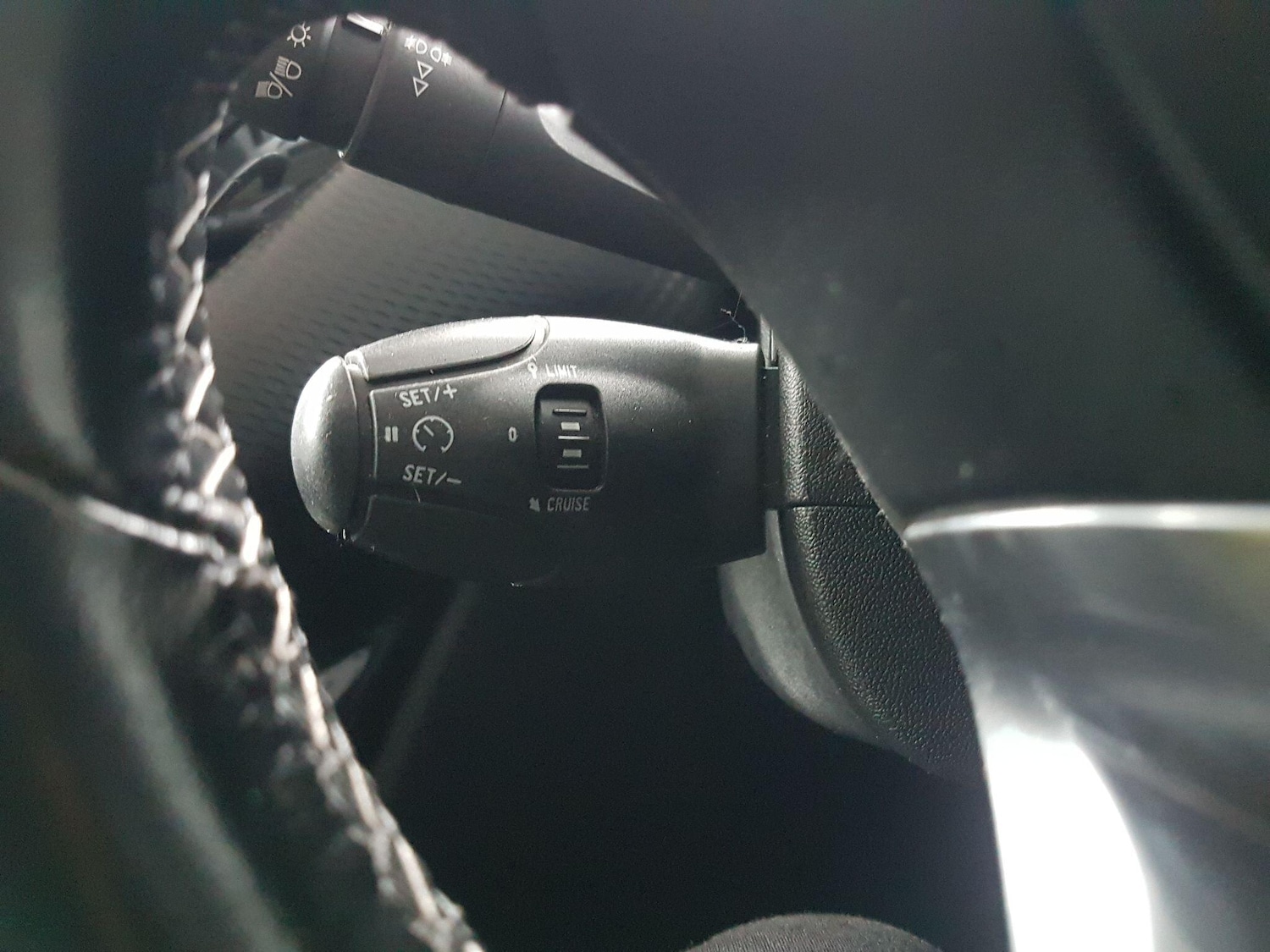 Used Peugeot 2008 2017 for sale - 76539106: Photo 21