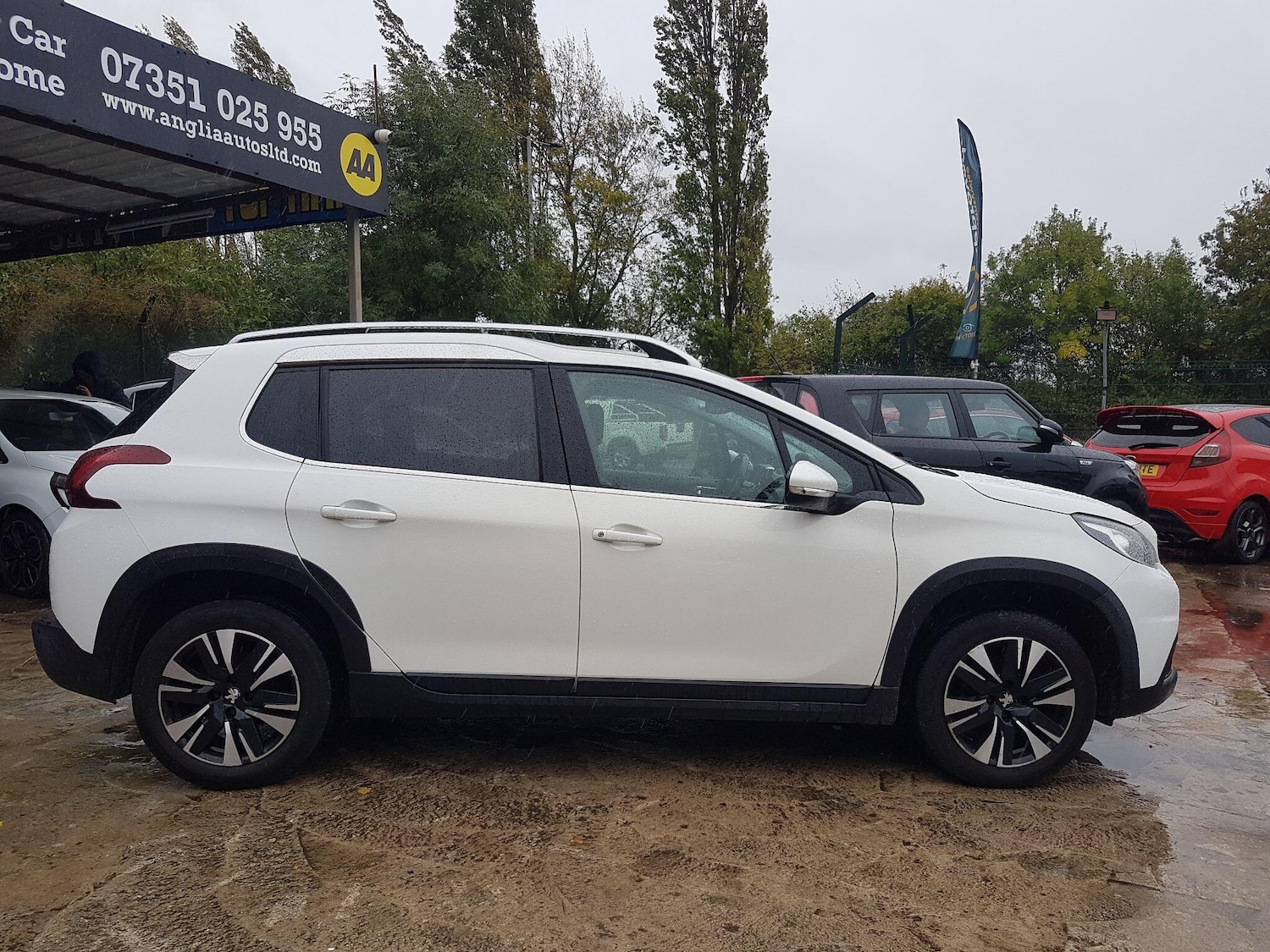 Used Peugeot 2008 2017 for sale - 76539106: Photo 9