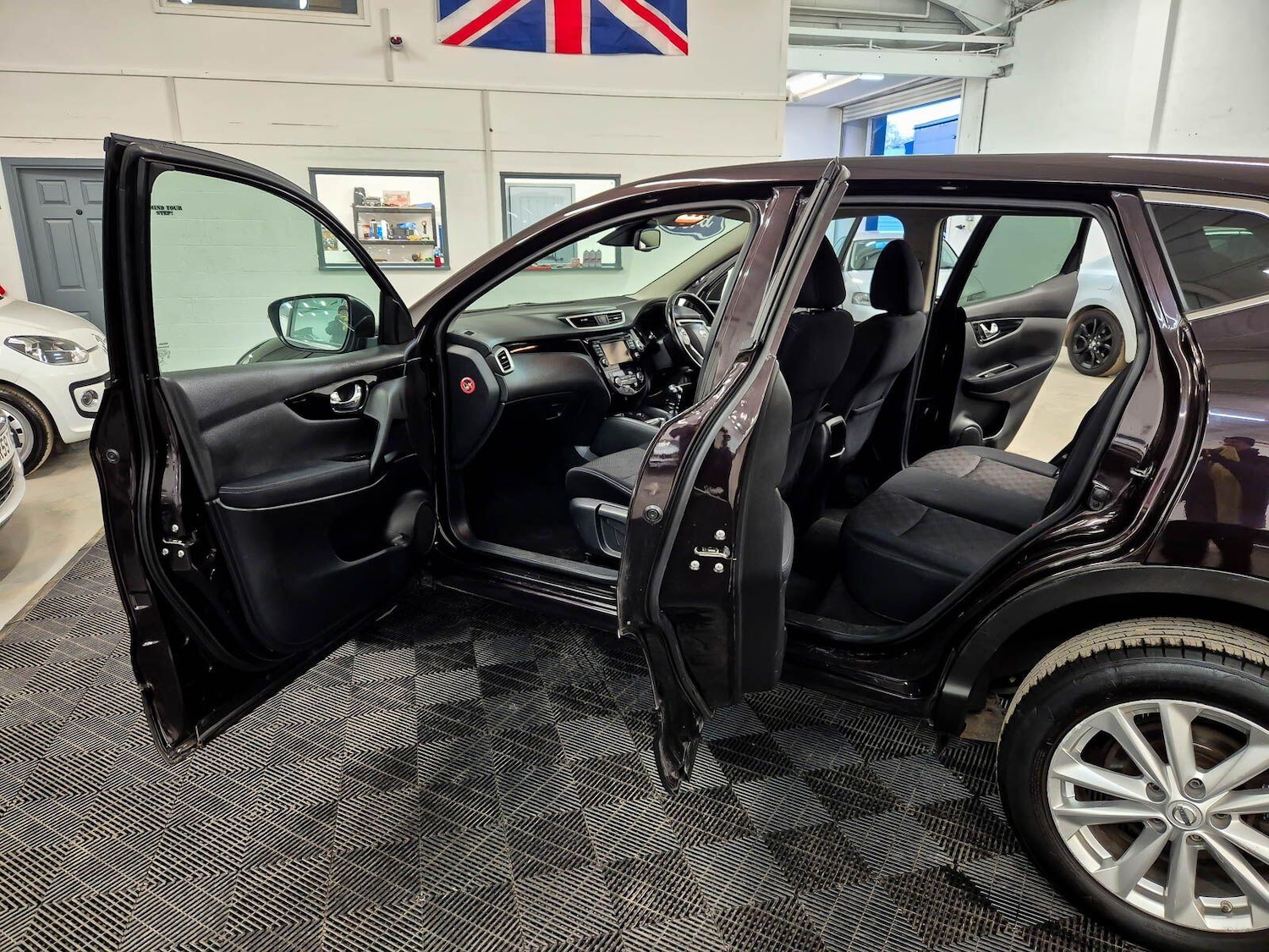 Used Nissan Qashqai for sale - 77738641: Photo 7