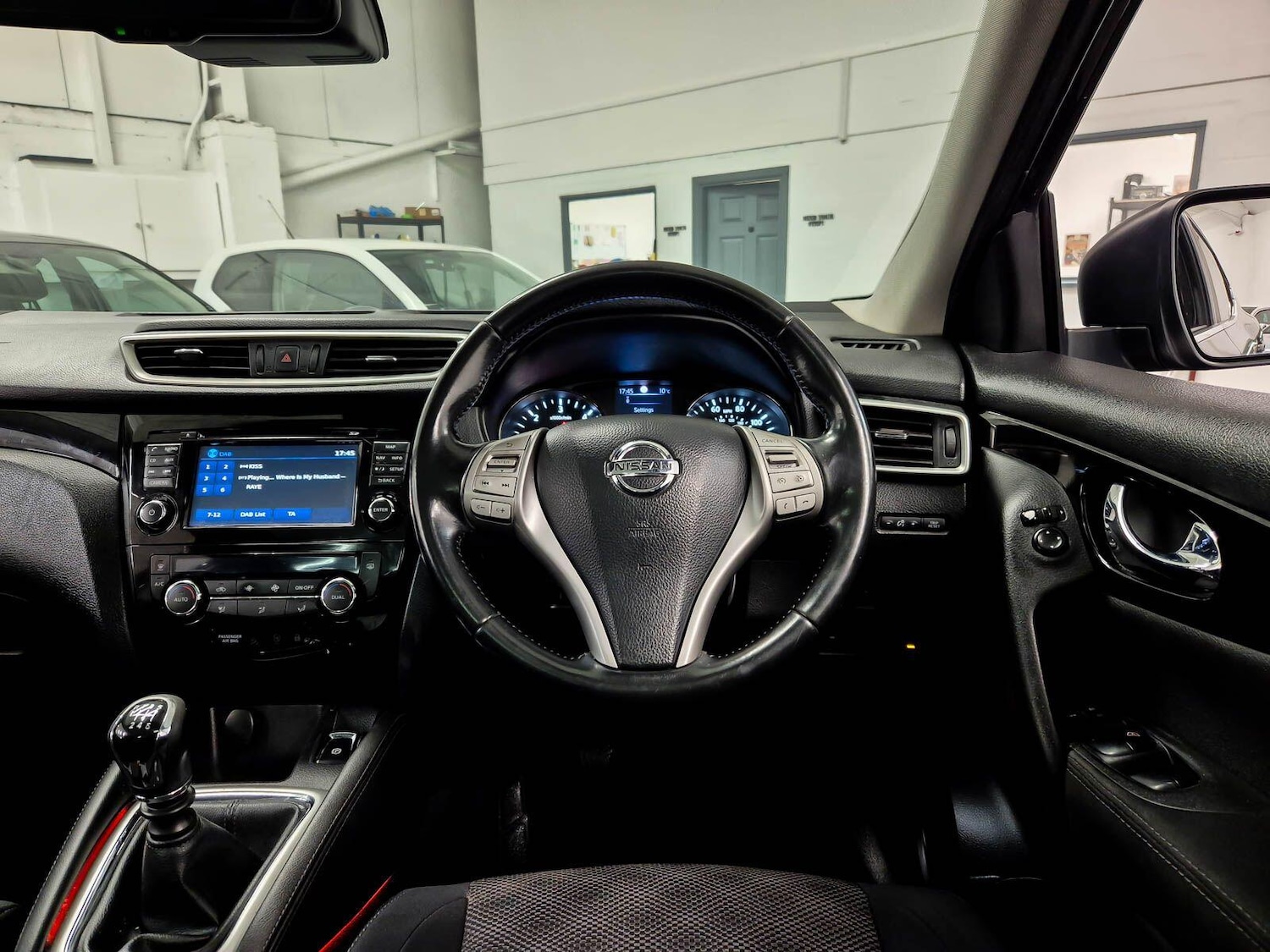 Used Nissan Qashqai for sale - 77738641: Photo 9