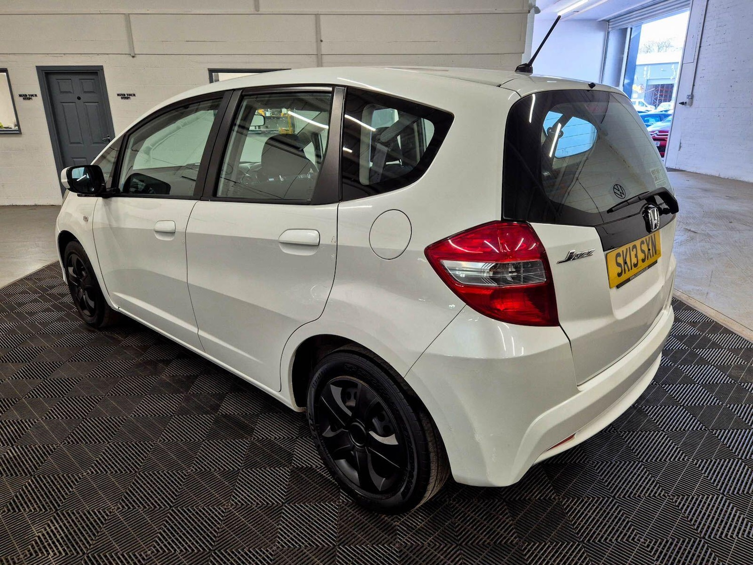 Used Honda Jazz for sale - 78204221: Photo 5