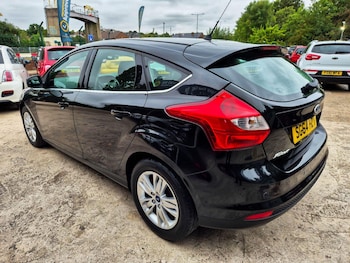 Used Ford Focus 2014 for sale - 75623007: Photo