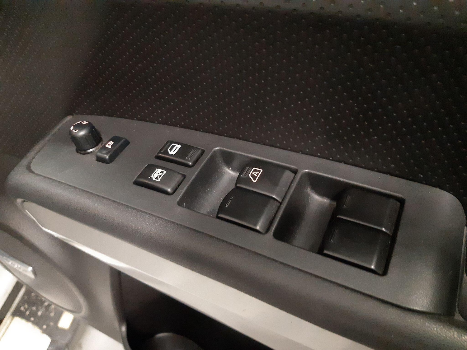 Used Nissan X-Trail 2013 for sale - 76752789: Photo 18