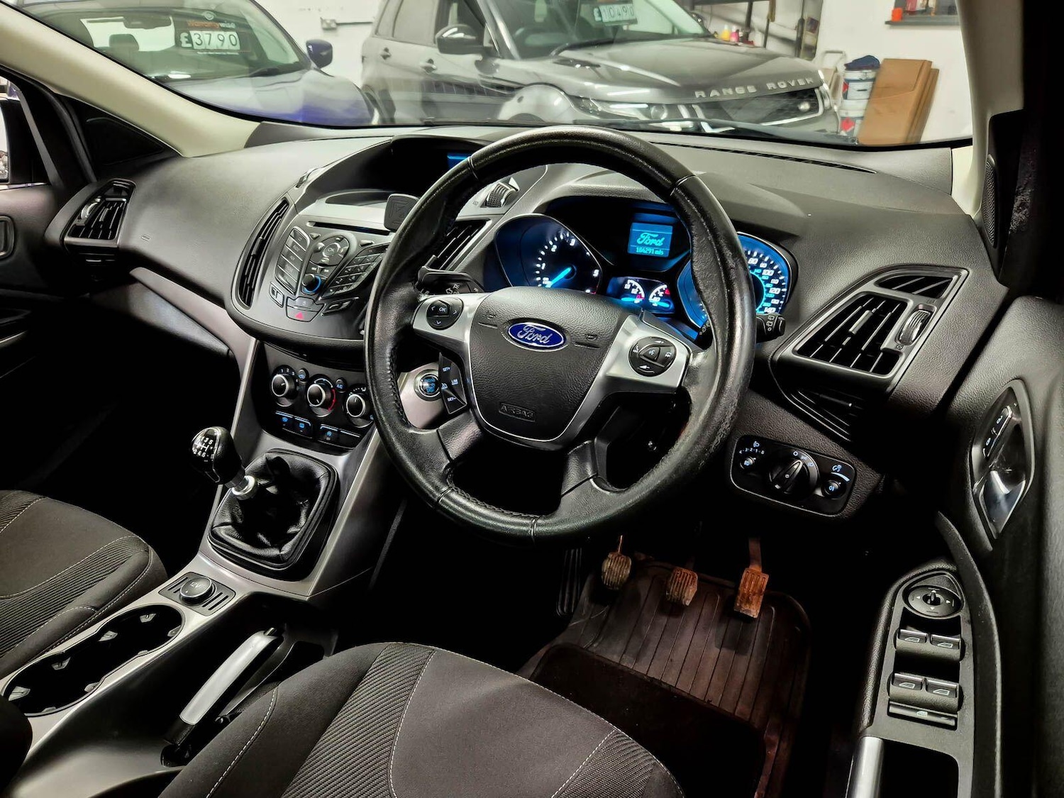 Used Ford Kuga 2015 for sale - 77411403: Photo 31