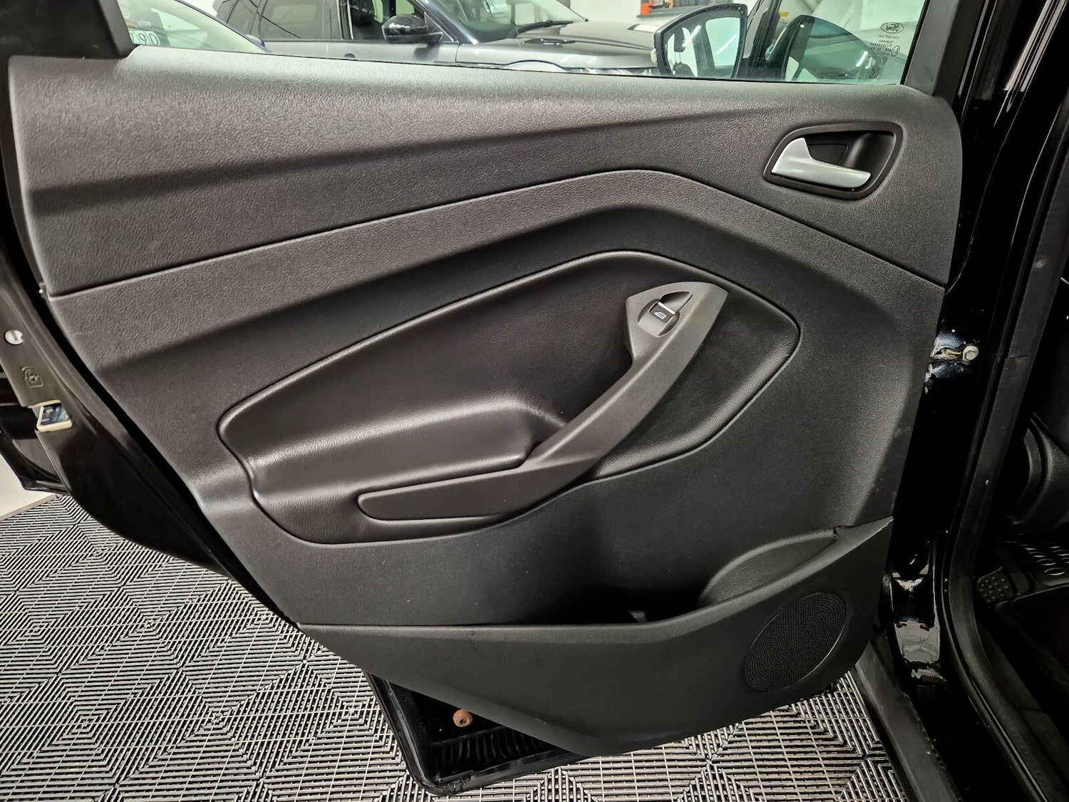 Used Ford Kuga 2015 for sale - 77411403: Photo 53