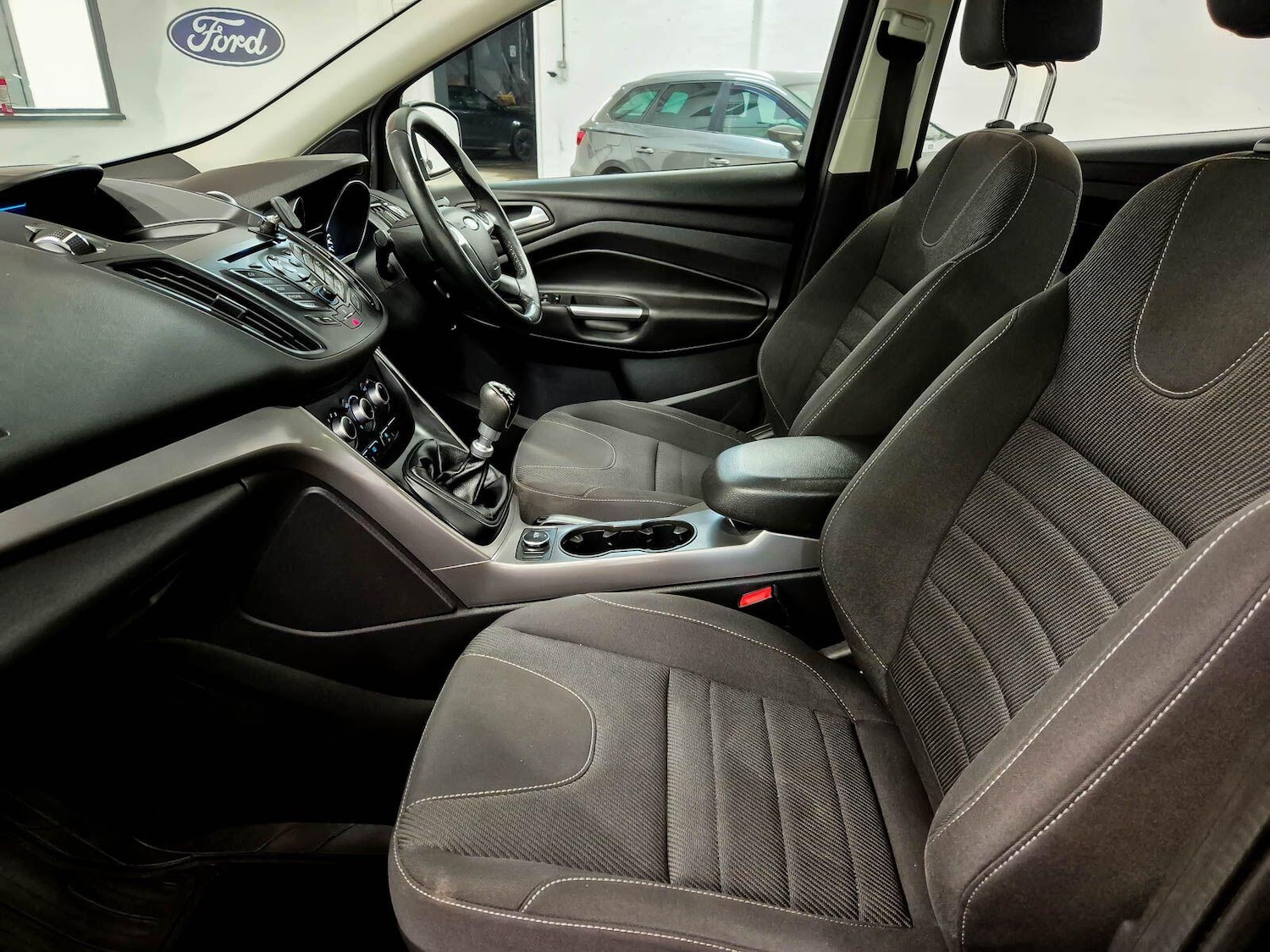 Used Ford Kuga 2015 for sale - 77411403: Photo 61