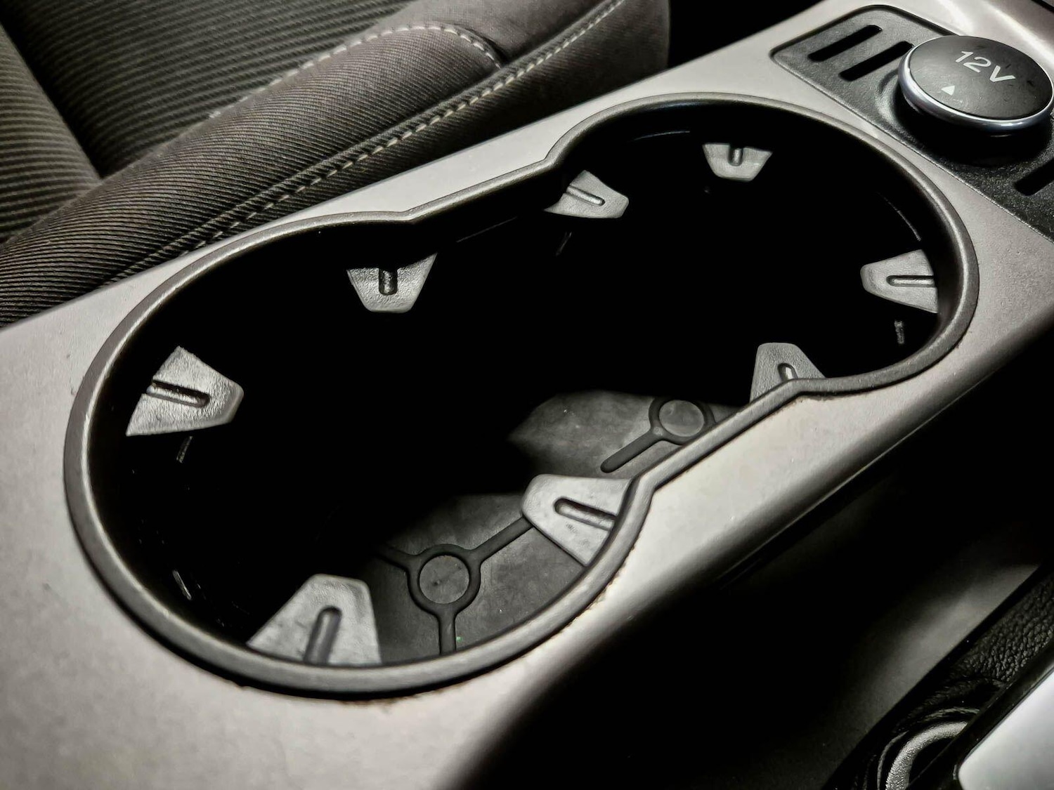 Used Ford Kuga 2015 for sale - 77411403: Photo 83