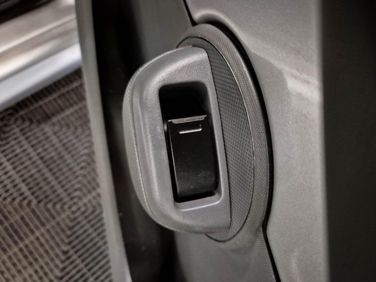 Used Peugeot 107 for sale - 78141372: Photo 31