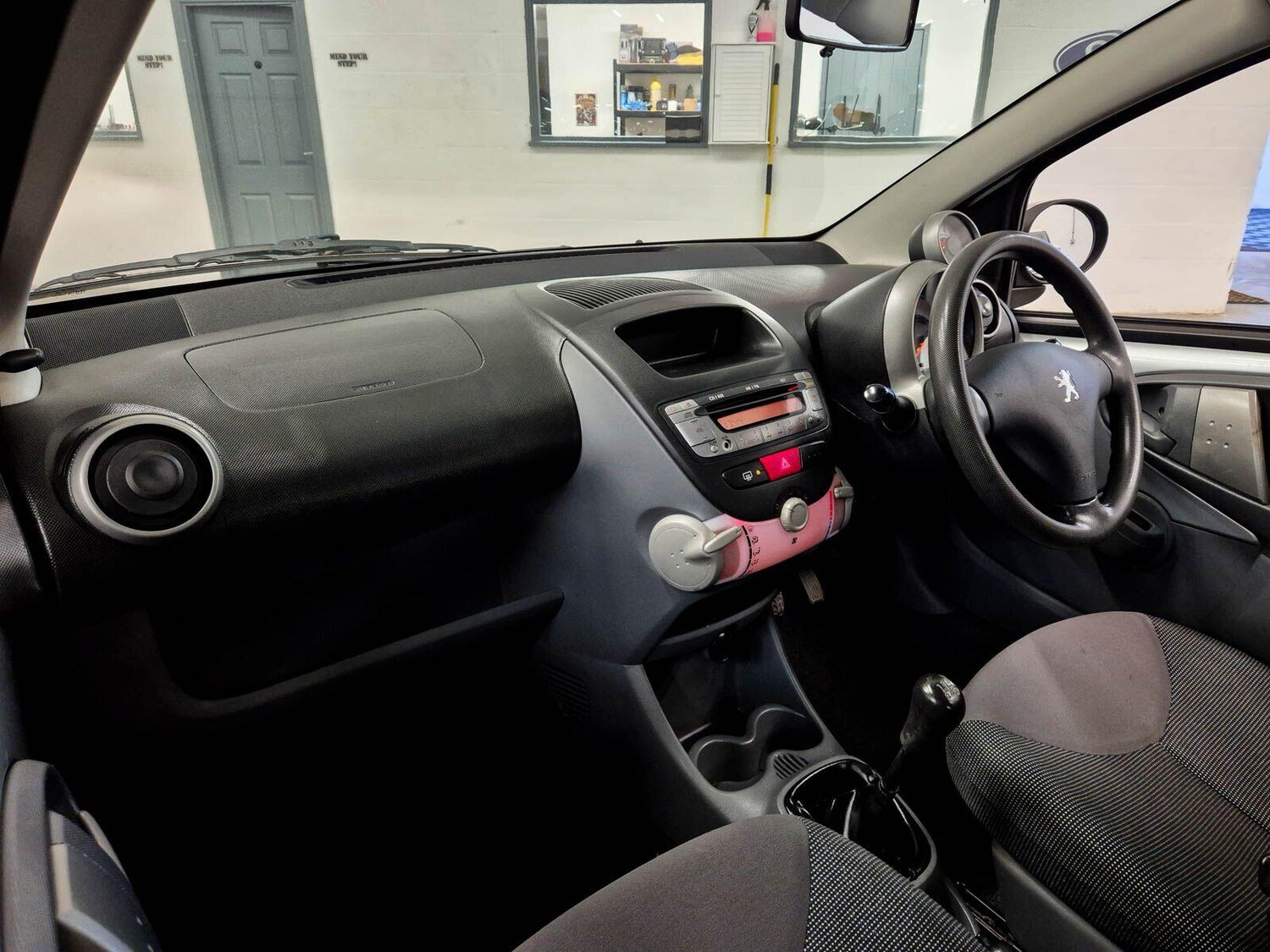 Used Peugeot 107 for sale - 78141372: Photo 39