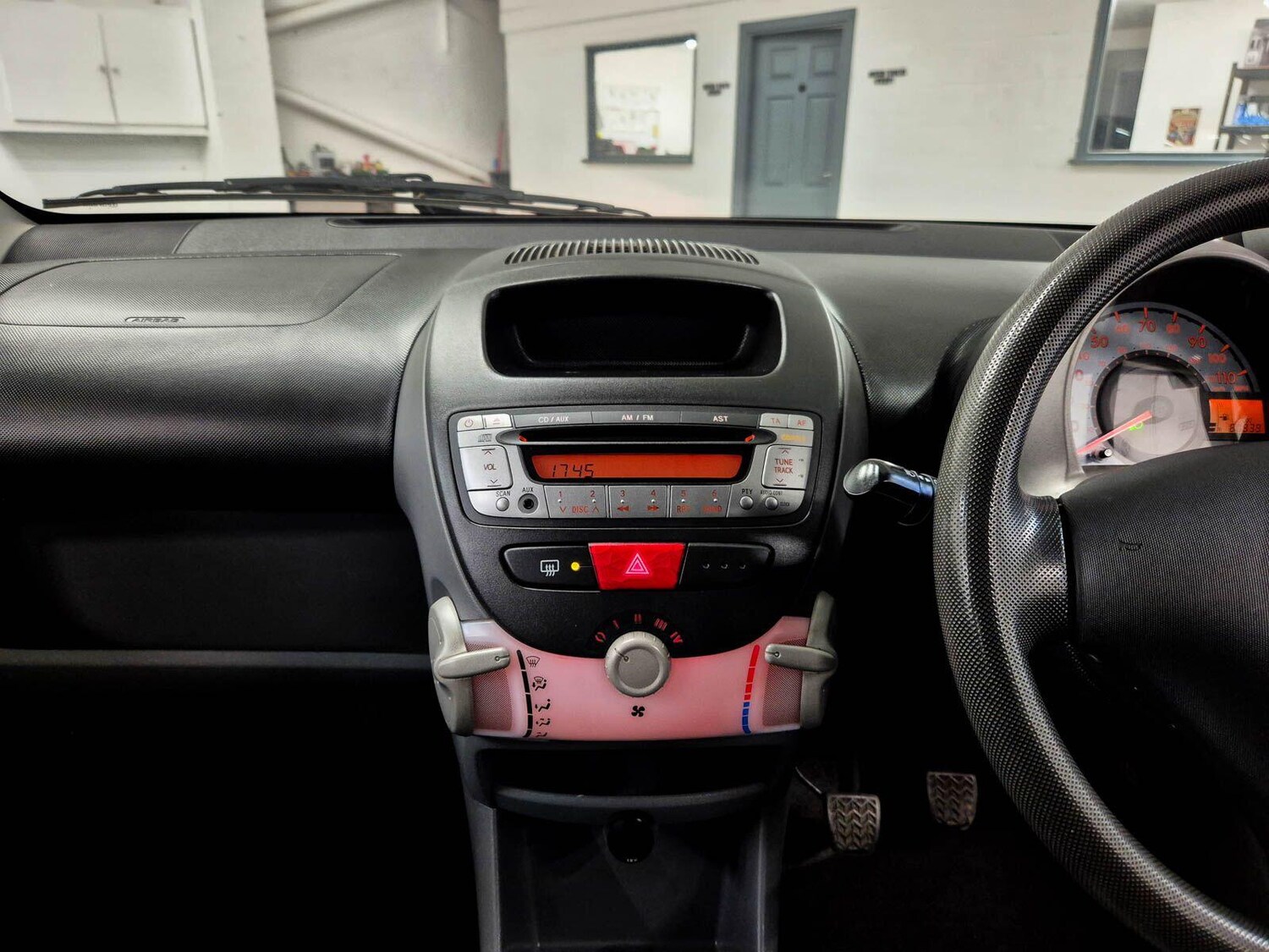 Used Peugeot 107 for sale - 78141372: Photo 46